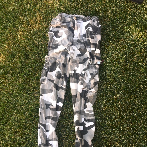 White Camo Cargo Pants - Picture 4 of 6